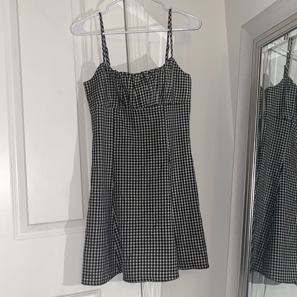 Forever 21 Black/White Plaid Fit and Flare Dress